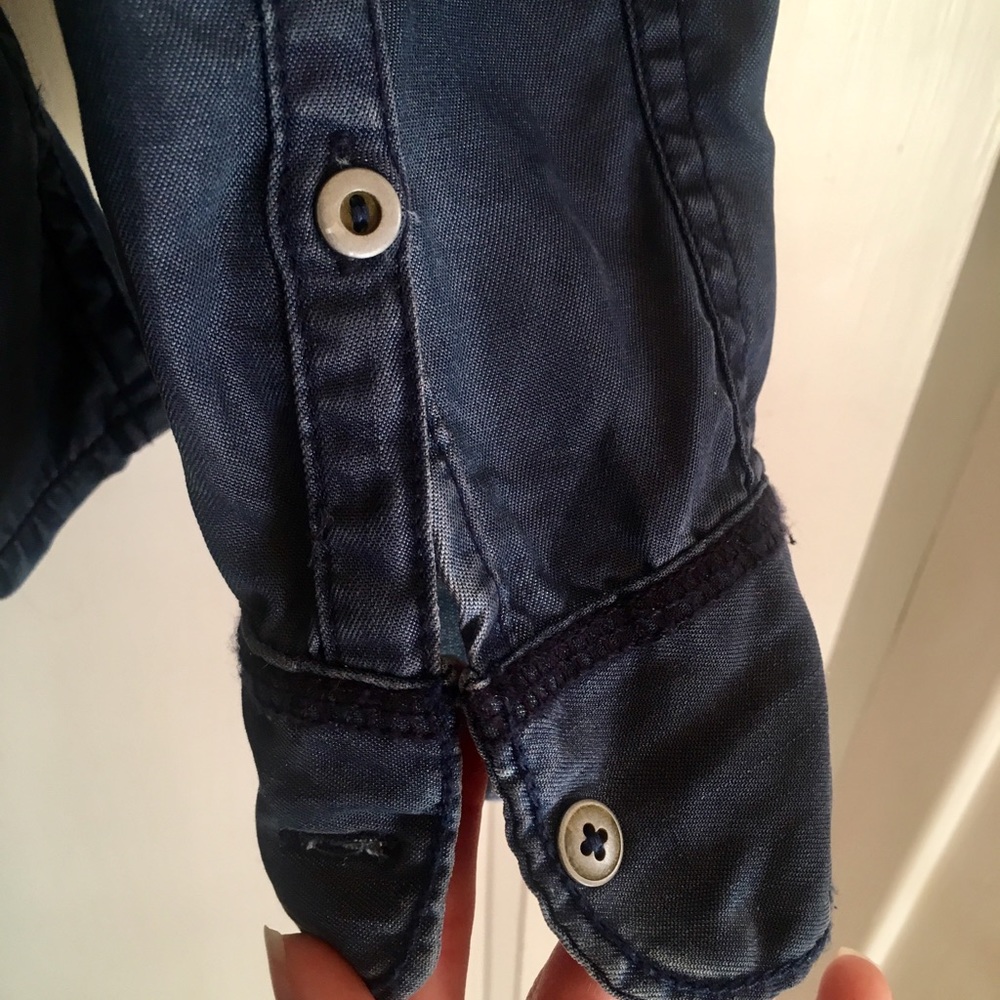 Anthropologie ombré Holding Horses denim shirt. - Picture 4 of 7